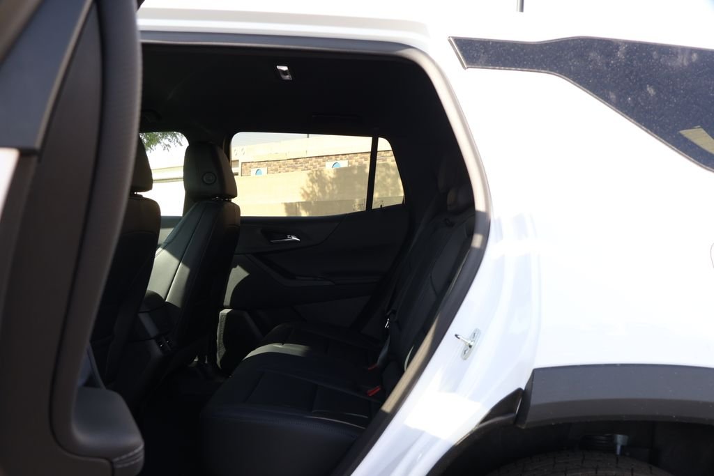 2027 Chevrolet Equinox LT - Photo 36