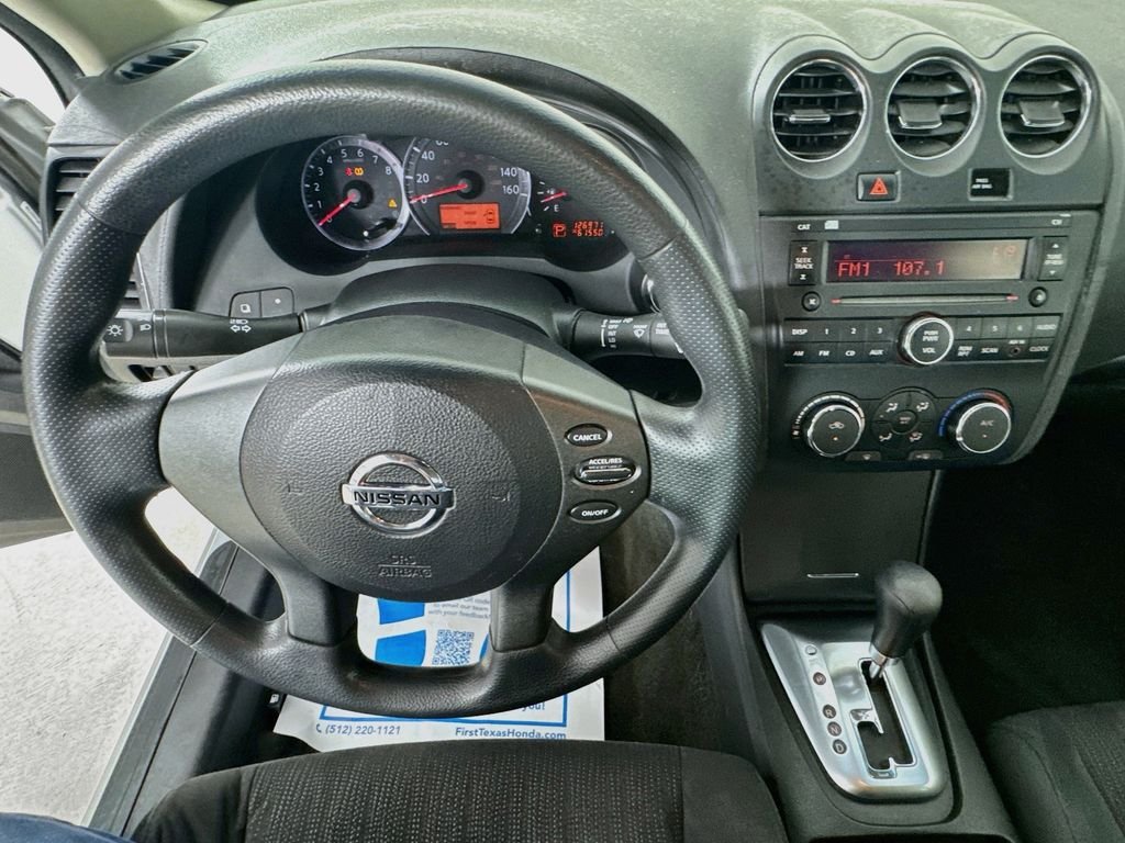 Used 2012 Brilliant Silver Metallic Nissan 2.5 S image 11