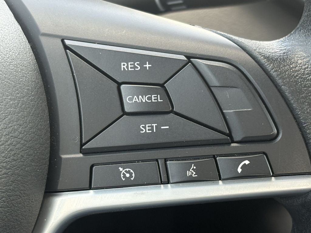 2025 Nissan Altima SV - Photo 17