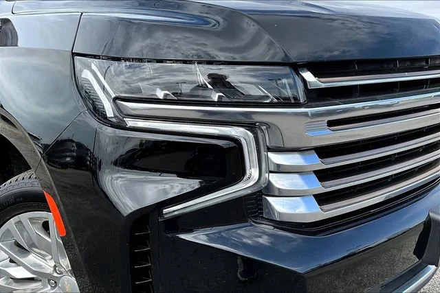 Used 2024 Black Chevrolet High Country image 32