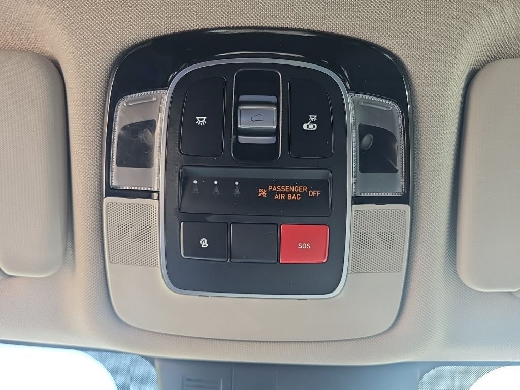 Certified Used 2024 Gray Hyundai SEL image 25