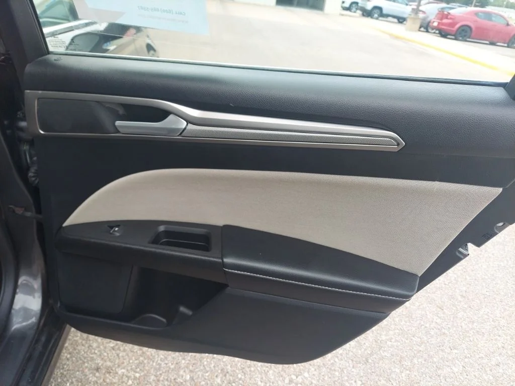 Certified Used 2018 Gray Ford S image 33