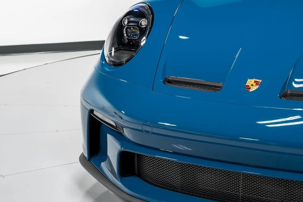 Used 2022 Oslo Blue Porsche GT3 image 41