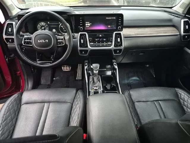 Used 2023 Red Kia X-Line SX Prestige image 31