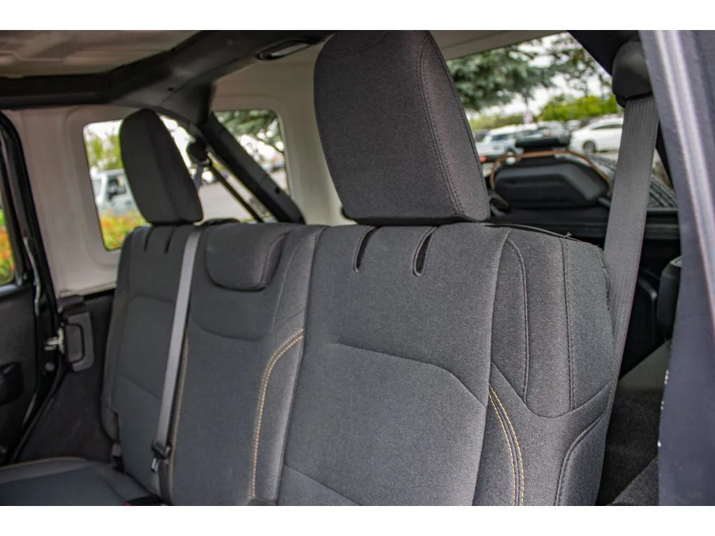 Used 2024 Black Clearcoat Jeep Sport S image 18