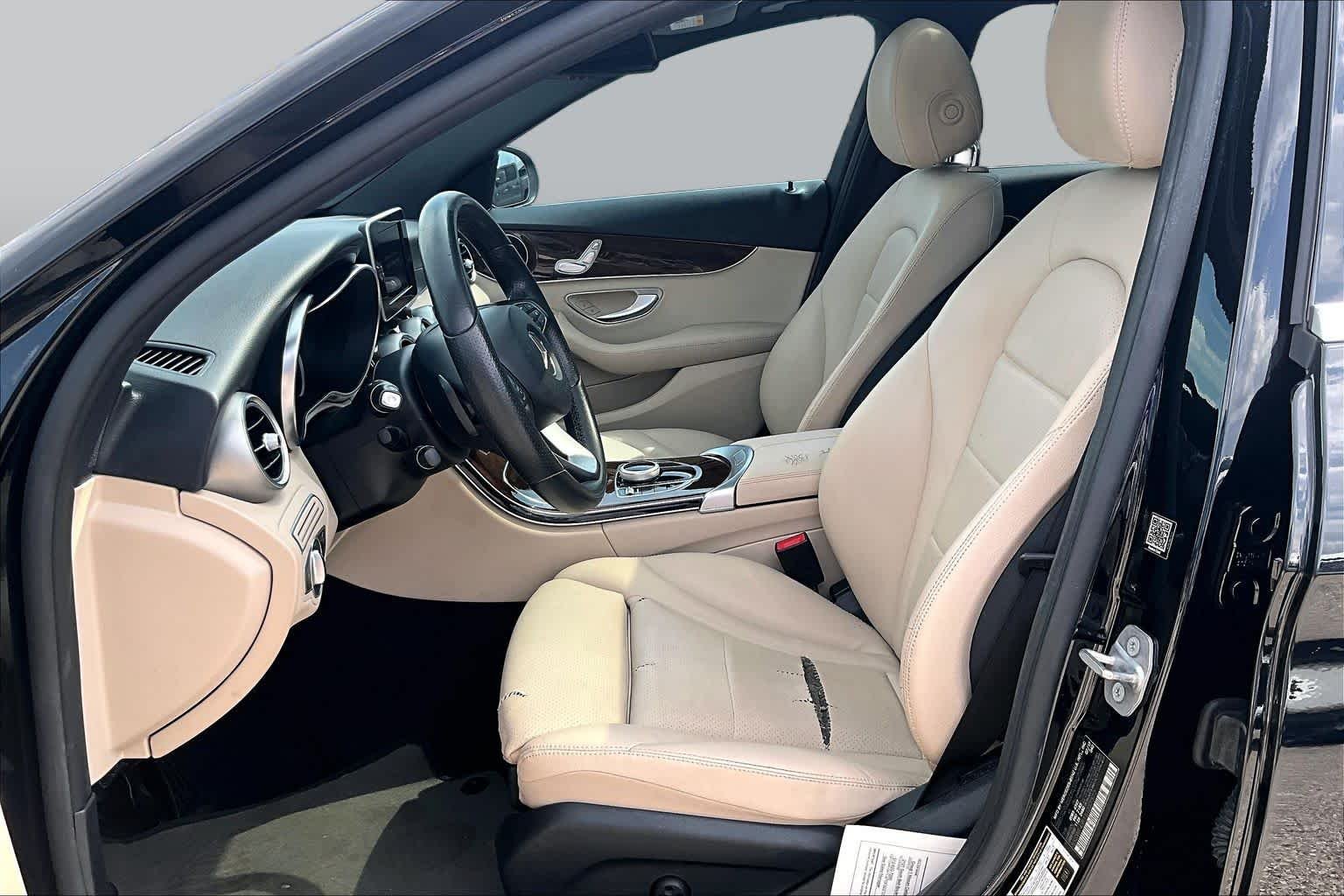 Used 2018 BLACK Mercedes-Benz C 300 image 8