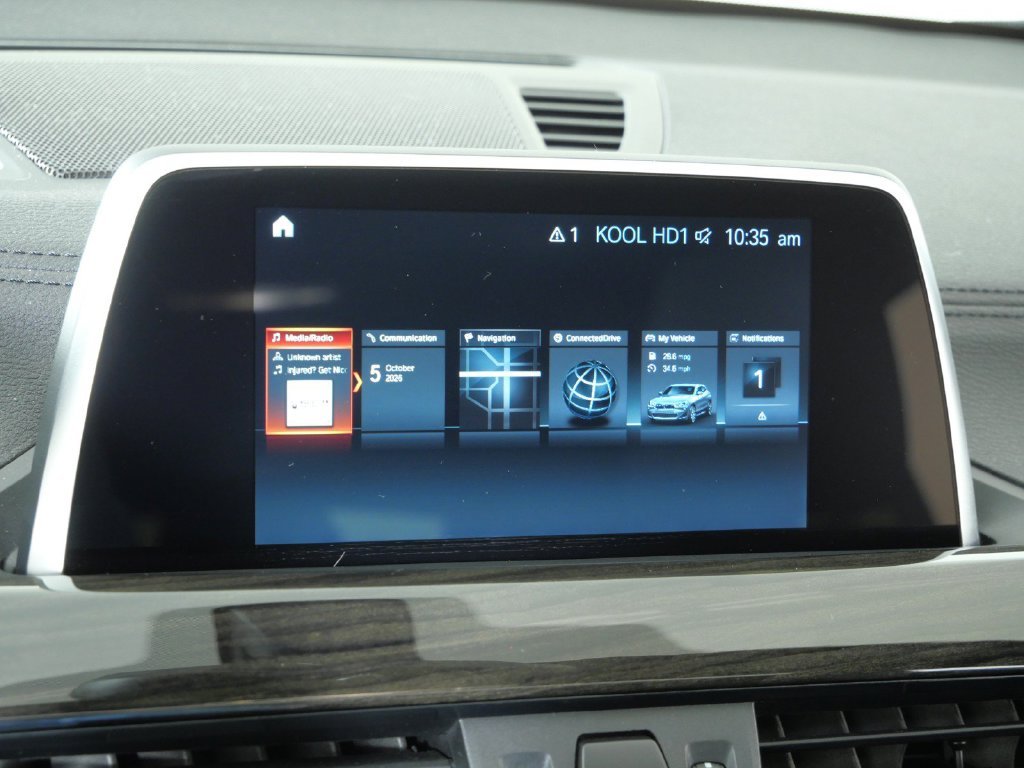 Used 2018 Mineral White Metallic BMW xDrive28i image 43