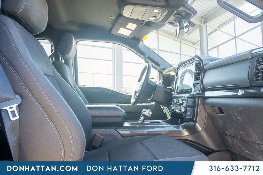 Used 2023 Black Ford XLT image 24