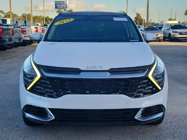 Certified Used 2023 White Kia SX-Prestige image 2