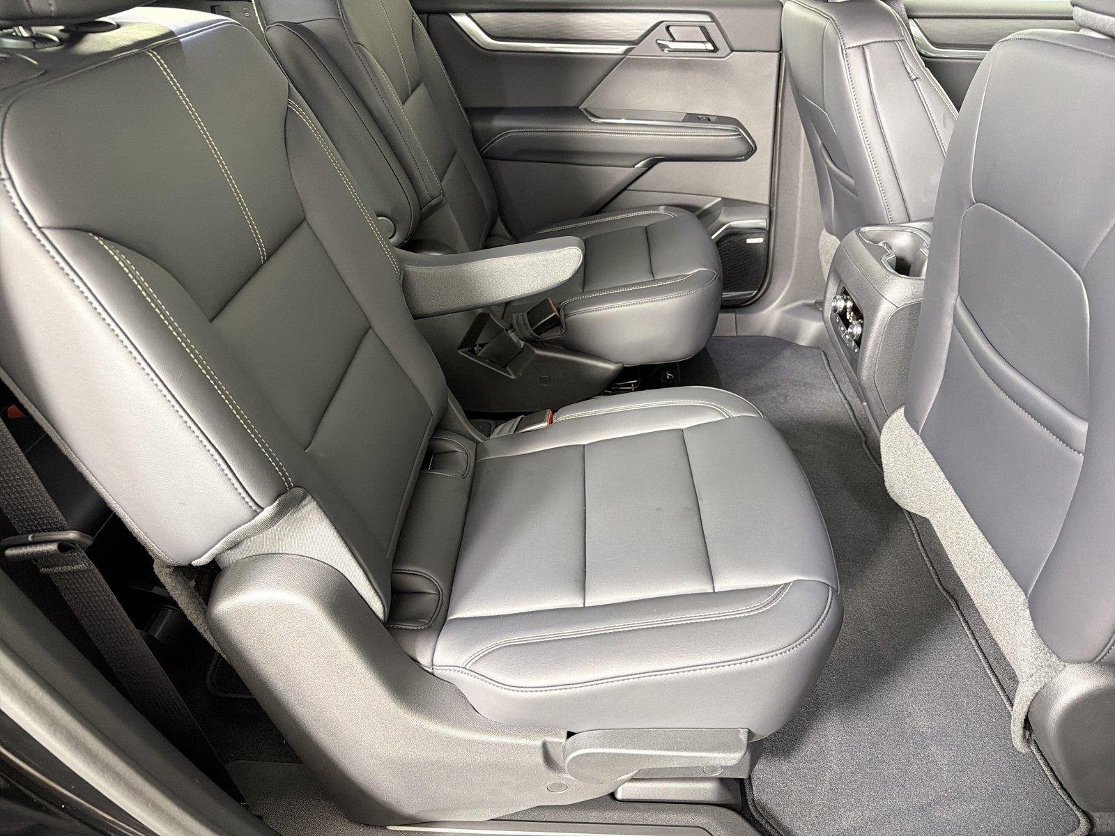 2026 GMC Acadia Elevation - Photo 14