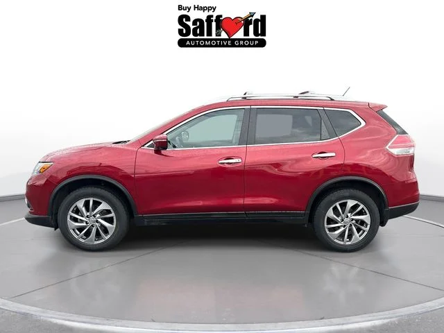 Used 2015 Red Nissan SL image 4