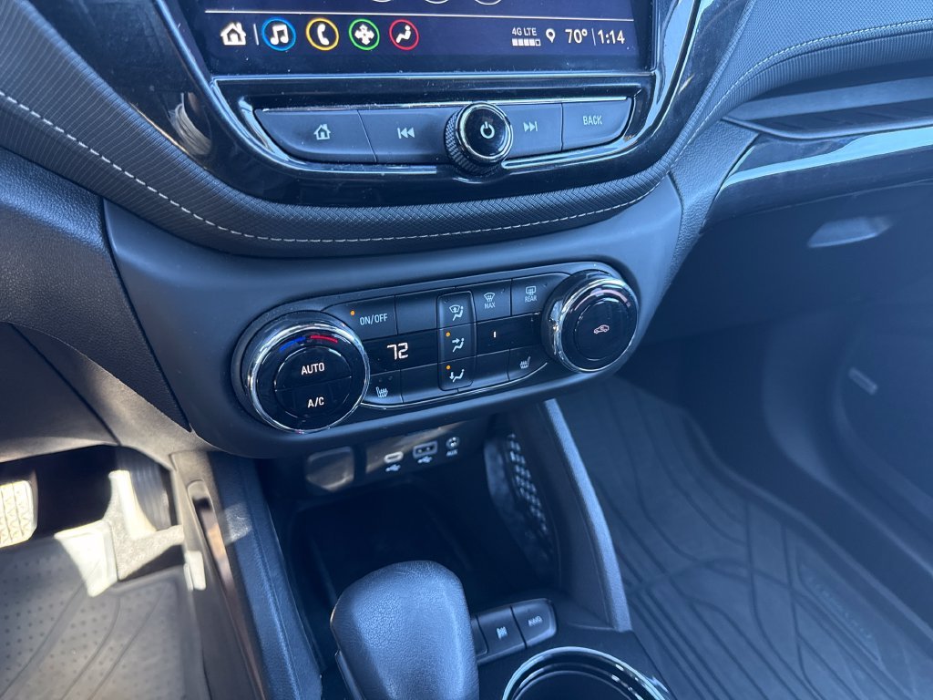 Used 2023 Pearl Chevrolet ACTIV image 17