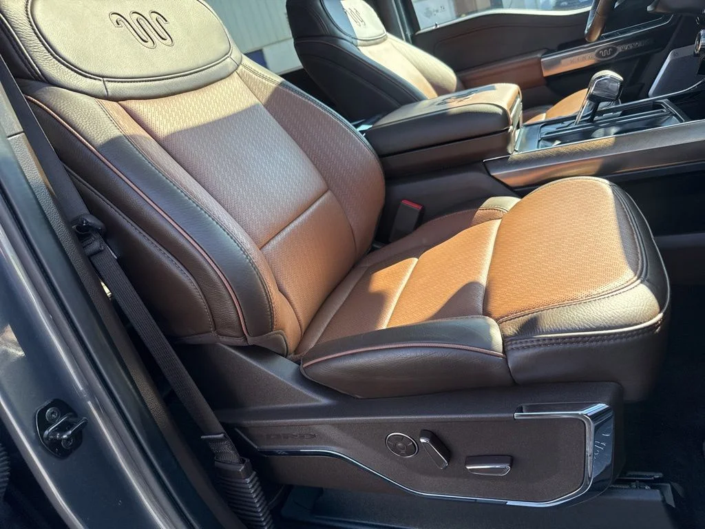 Used 2024 Gray Ford King Ranch image 33