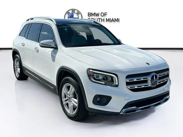Used 2021 White Mercedes-Benz GLB 250 image 1