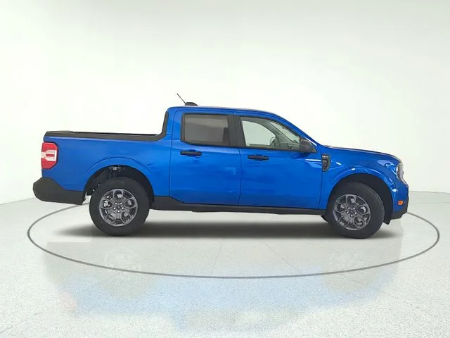 New 2026 Velocity Blue Ford XLT image 7