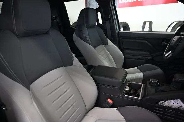 2026 Toyota Tacoma TRD Sport - Photo 10
