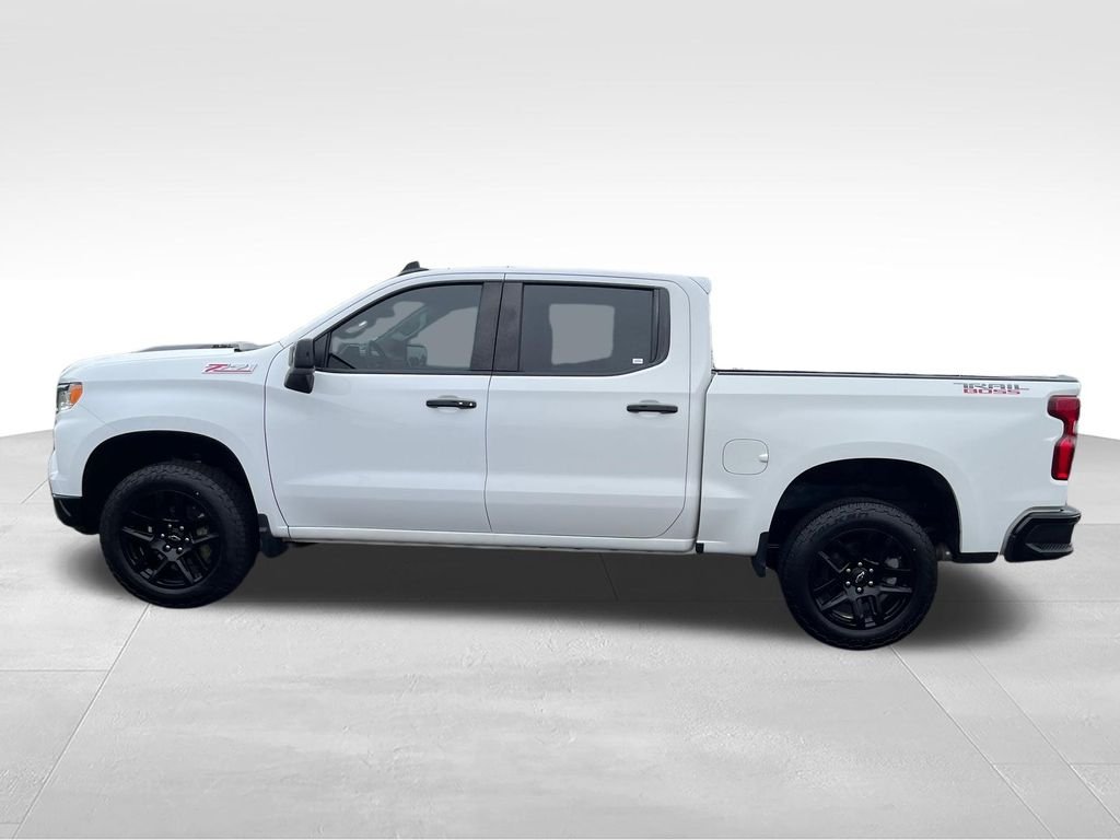 Used 2023 White Chevrolet LT Trail Boss image 2