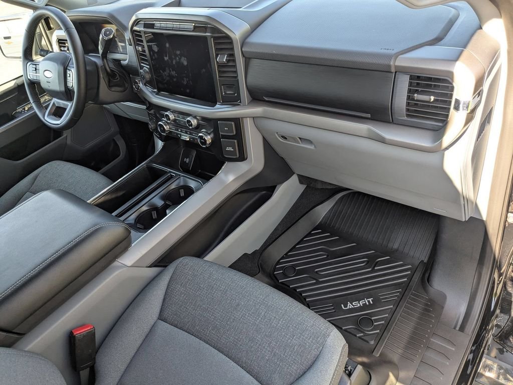 Used 2024 Black Ford XLT image 22