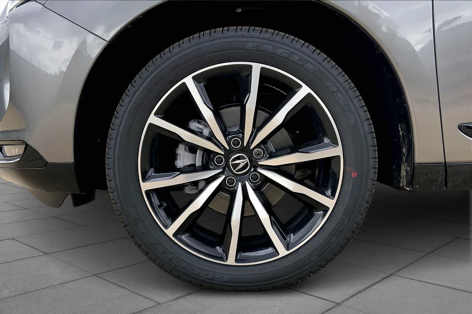 New 2026 Liquid Carbon Metallic Acura w/A-Spec Advance Package image 12