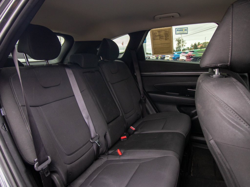 2024 Hyundai Tucson SE - Photo 17