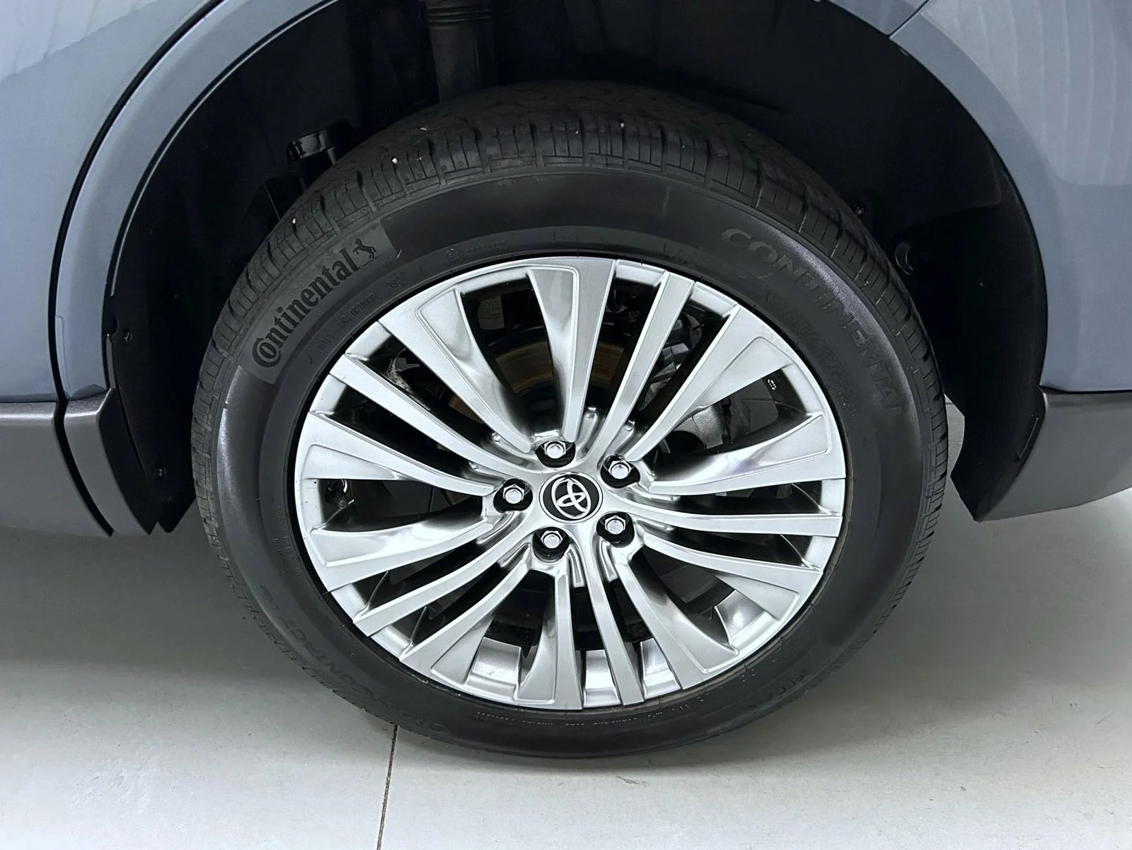 Used 2023 Gray Toyota Limited image 22