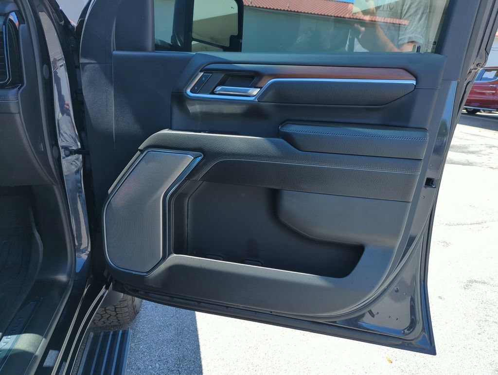Used 2024 Titanium Rush Metallic GMC Denali image 34