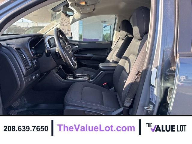 Used 2021 Gray GMC Elevation image 20