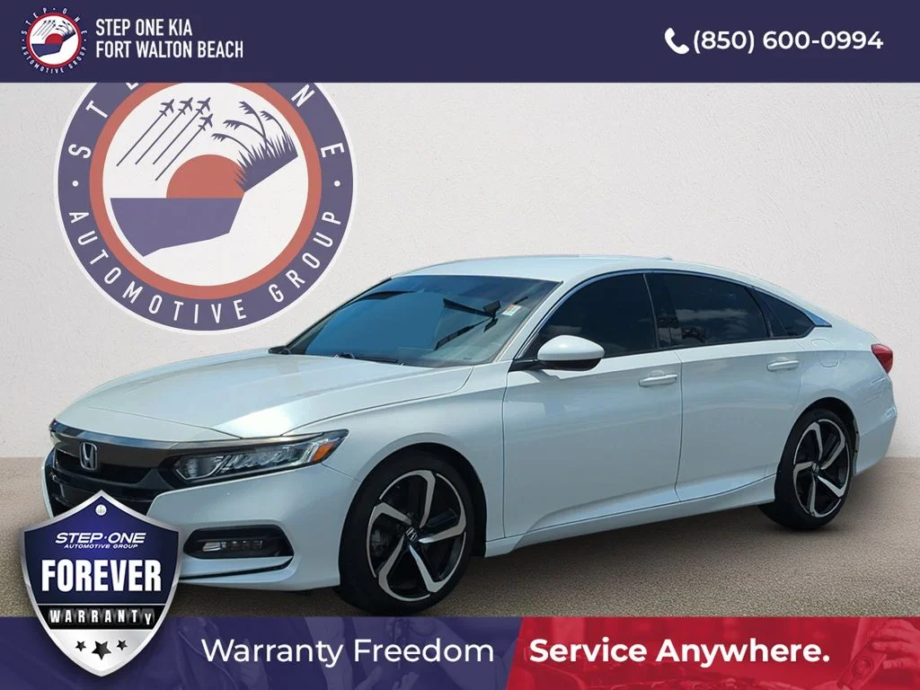 Used 2018  Honda Sport image 1