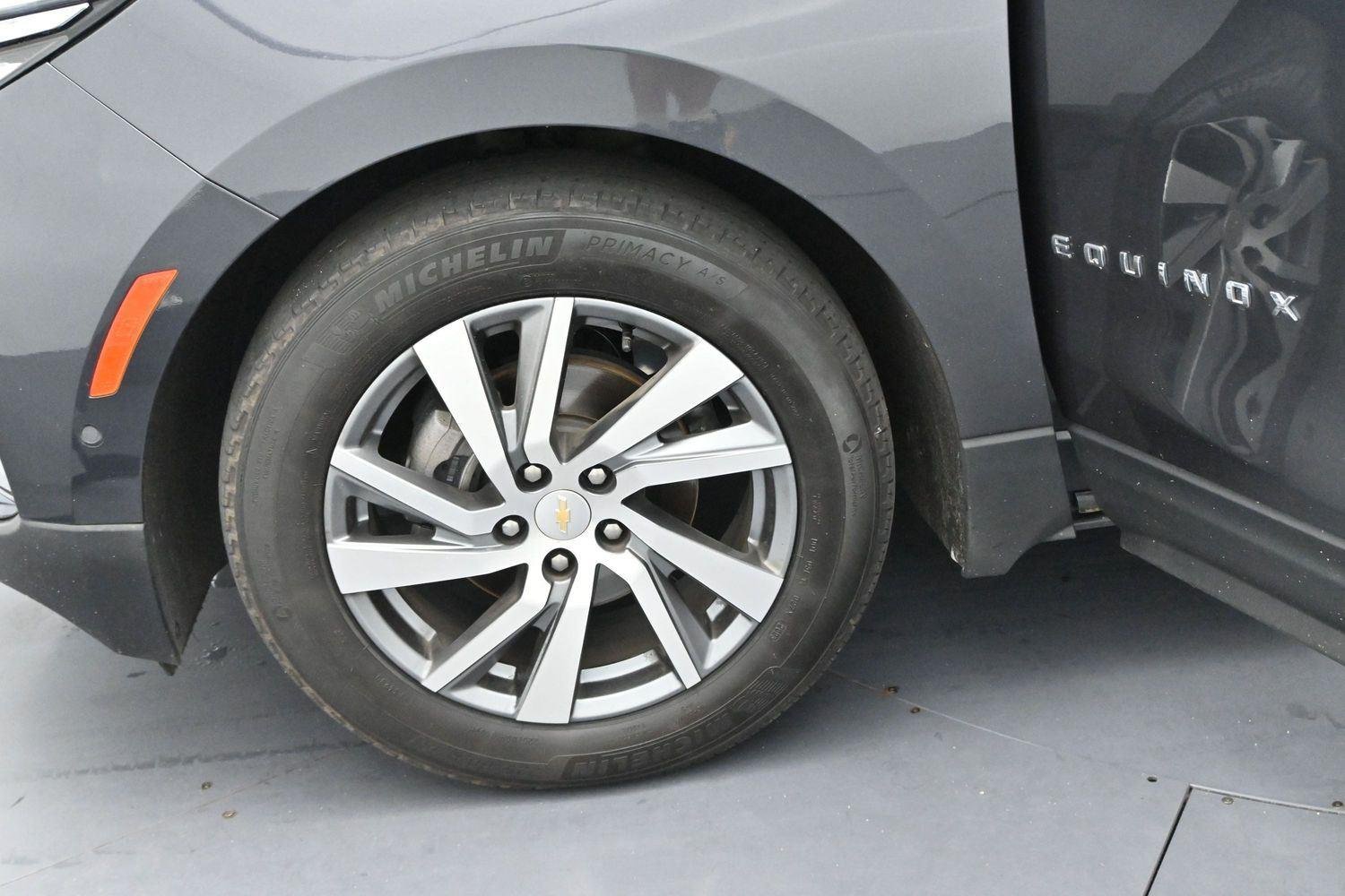 Used 2022 Iron Gray Metallic Chevrolet Premier image 40