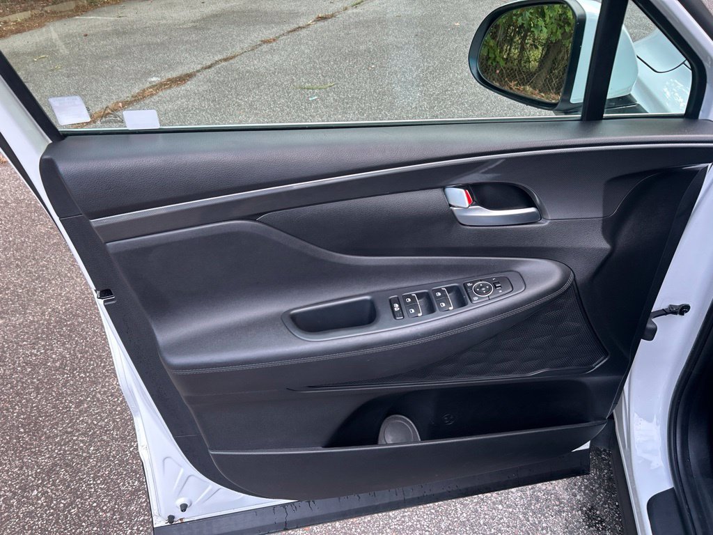 2023 Hyundai Santa Fe SE - Photo 14
