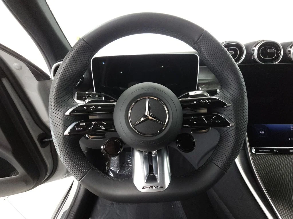 Used 2026  Mercedes-Benz GLC 43 AMG® image 11