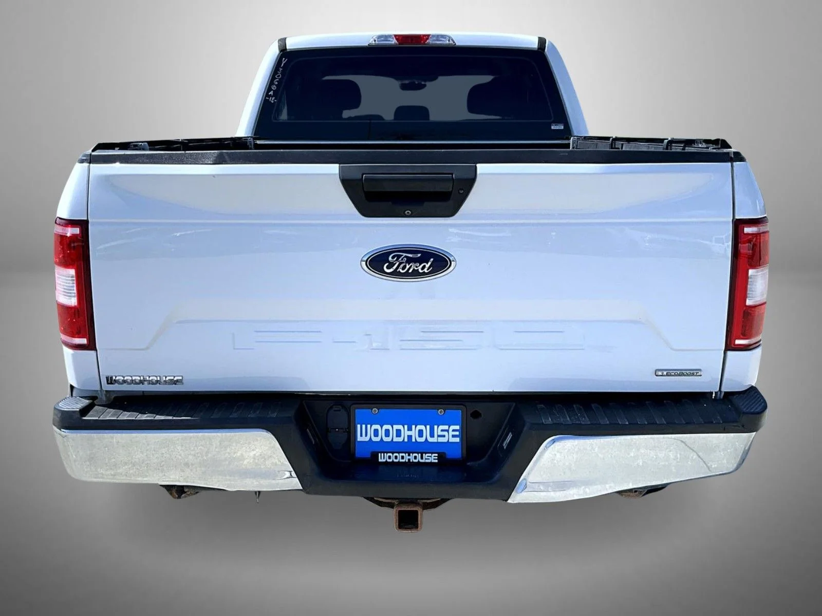 Used 2018 White Ford XL image 6