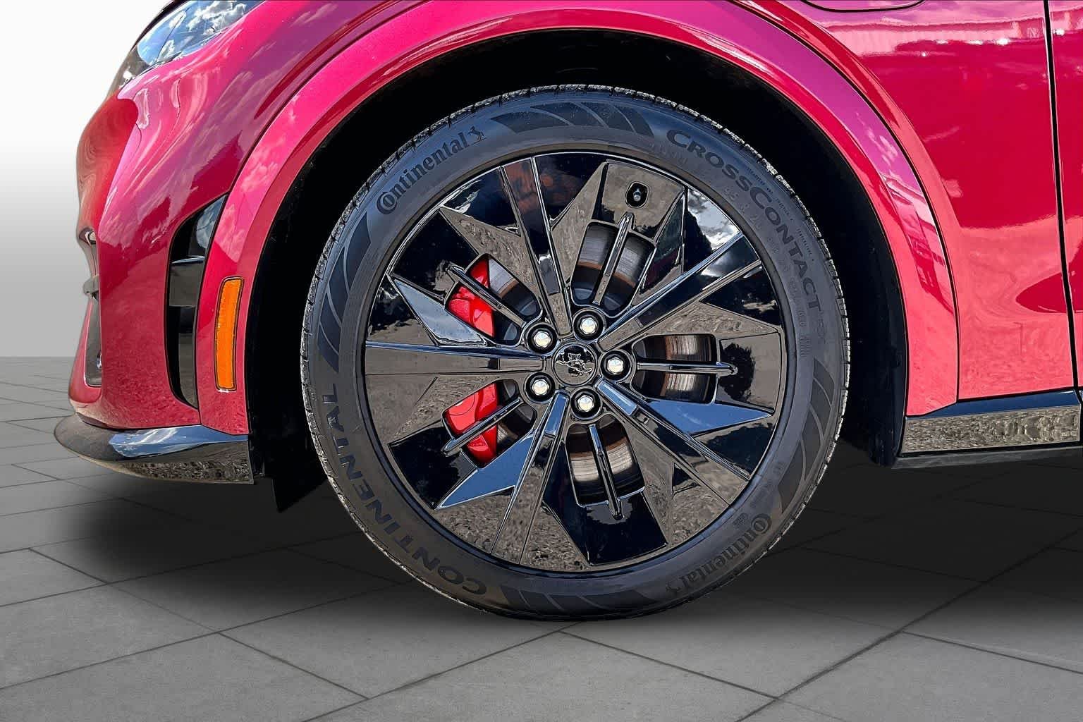 Used 2025 Molten Ford GT image 12