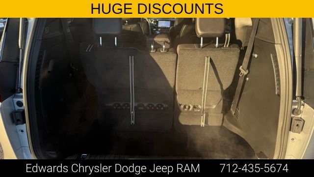 2026 Chrysler Pacifica Select - Photo 33