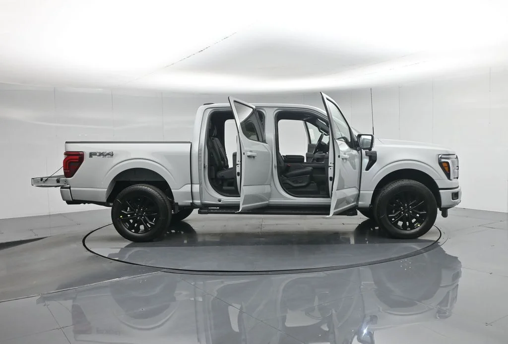 New 2026 White Ford Lariat image 4