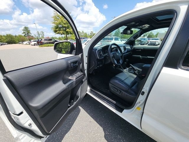 Used 2021 White Toyota TRD Off-Road image 23