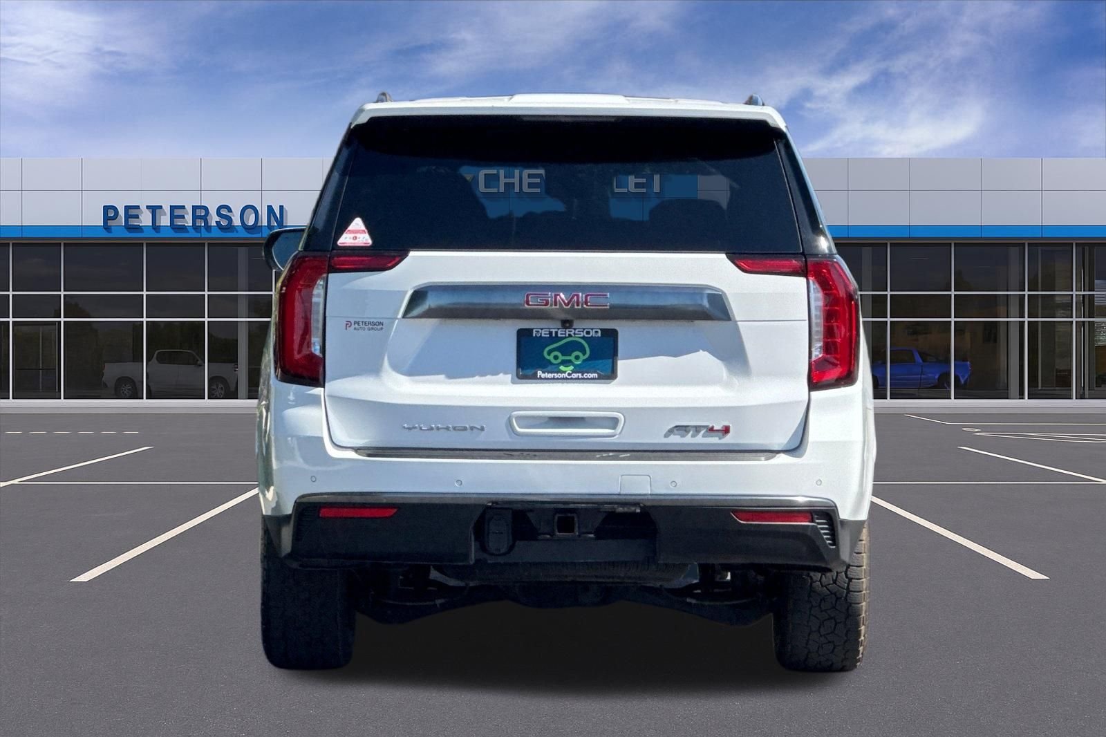 Used 2022 White GMC AT4 image 5