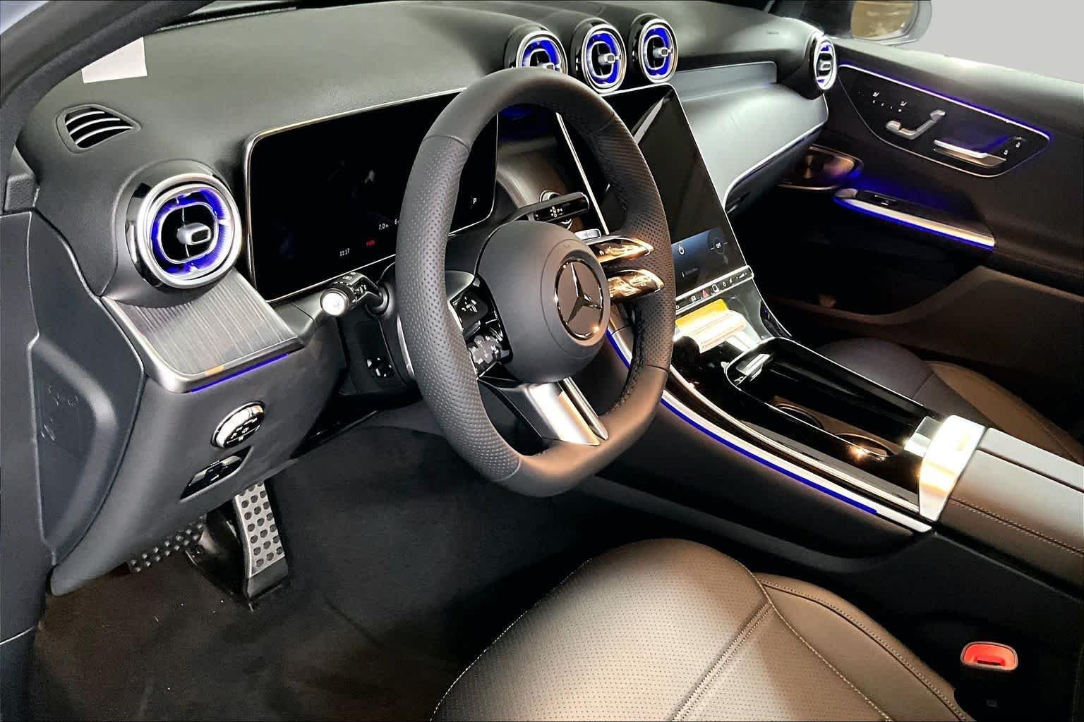 New 2027 Cirrus Silver Metallic Mercedes-Benz GLC 300 image 10