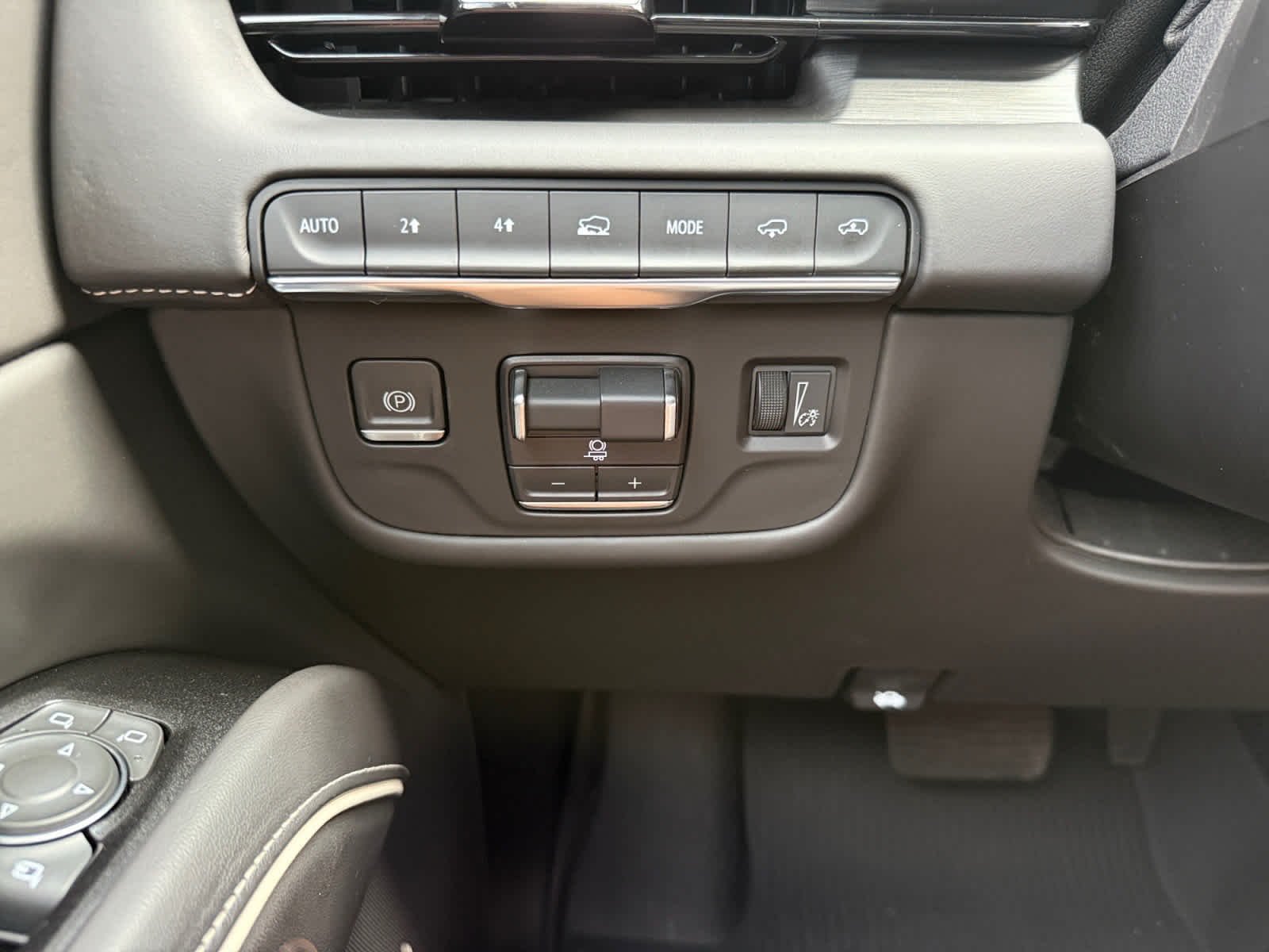 Used 2023 Black Raven Cadillac 4WD Sport Platinum image 27