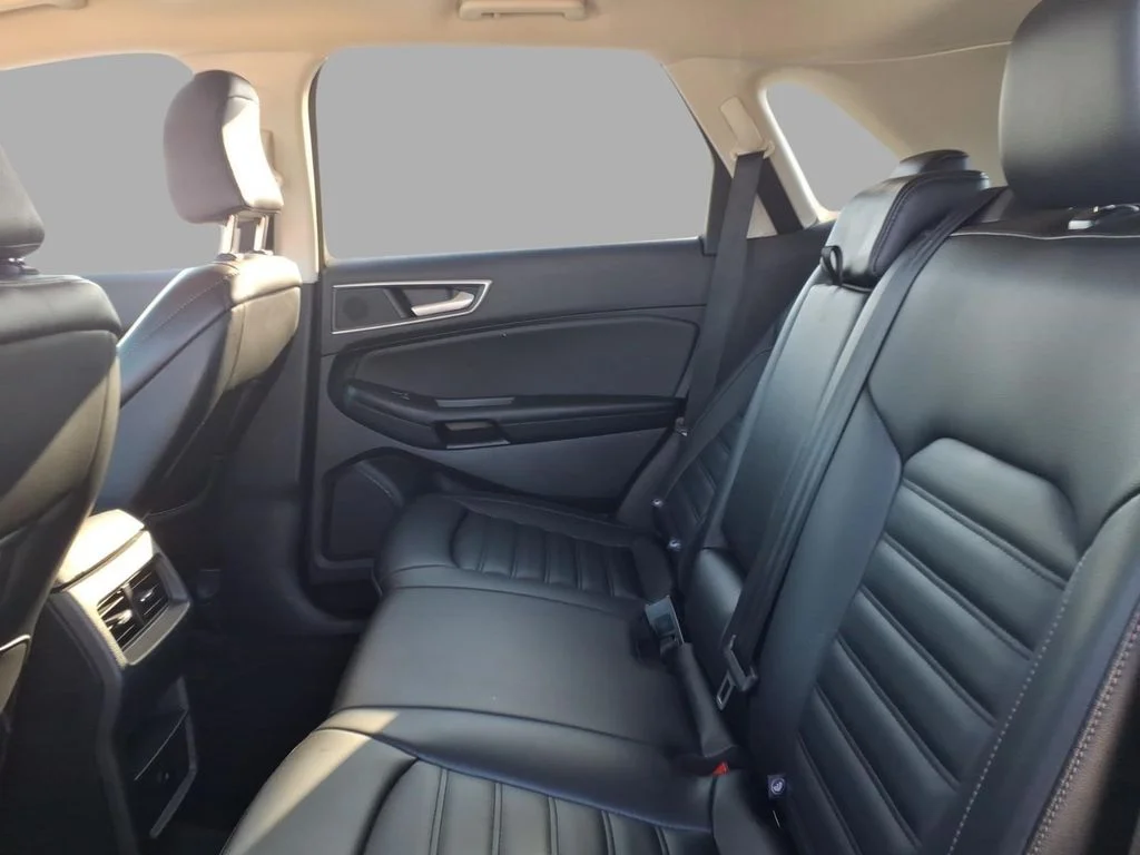 Used 2024 White Ford SEL image 9