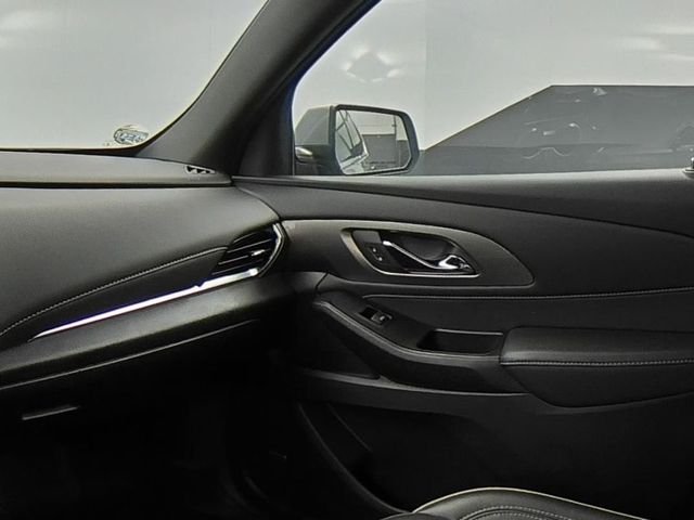 Used 2023 Gray Chevrolet Premier image 40