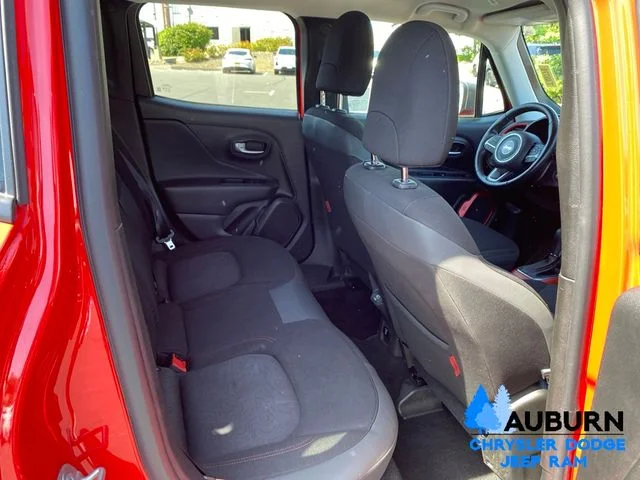 Used 2020 Red Jeep Trailhawk image 16