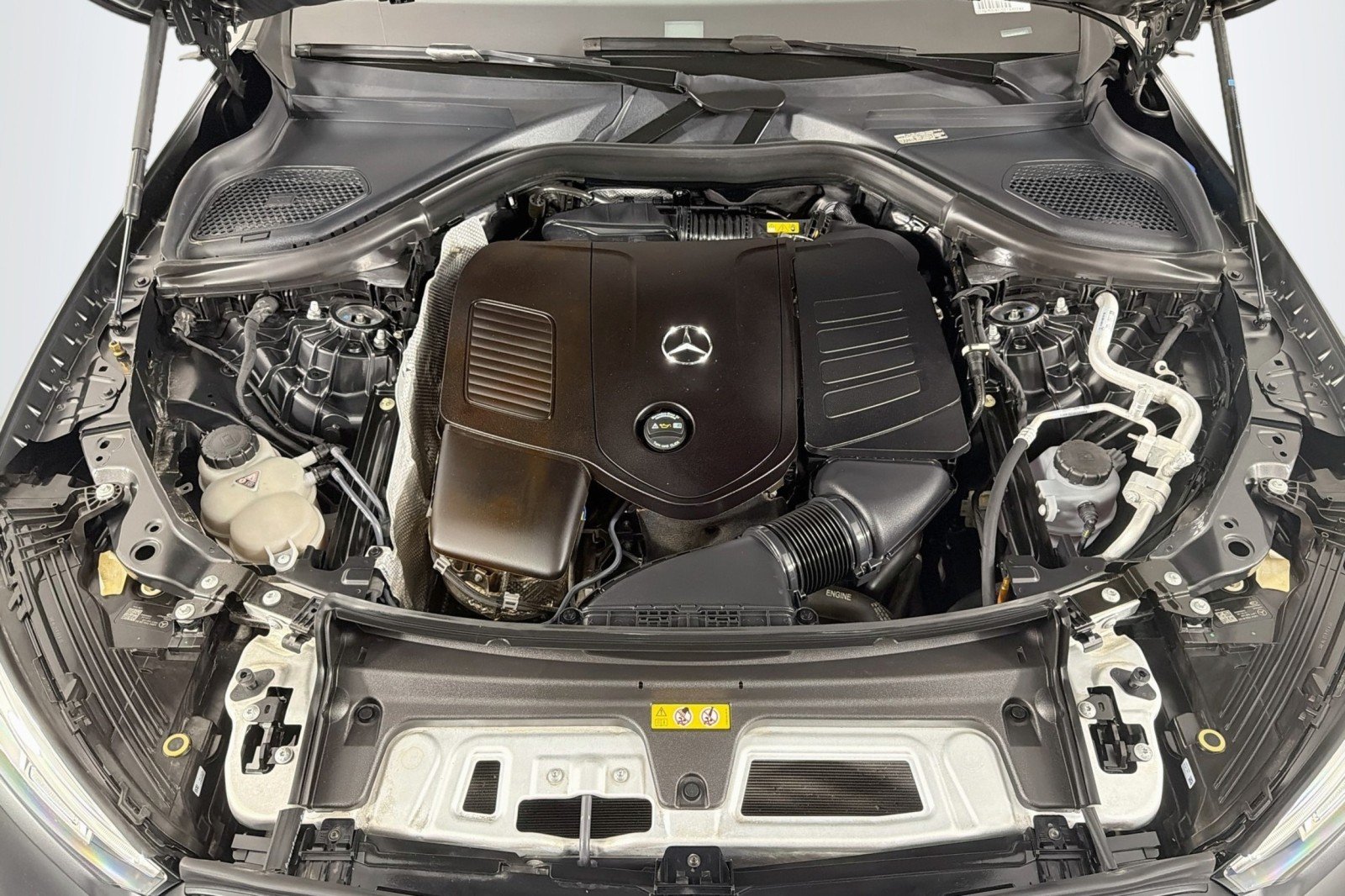 Used 2024 MANUFAKTUR Graphite Grey Magno Mercedes-Benz 300 image 11
