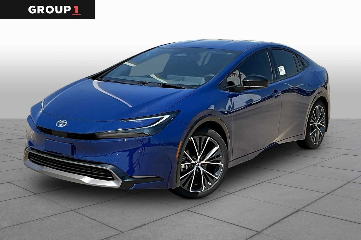 2026 Toyota Prius XLE FWD's photo