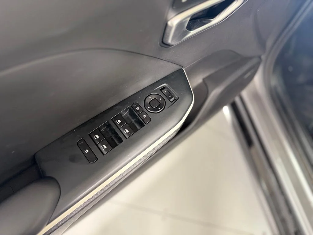 Used 2025 Gray Kia GT-Line image 12