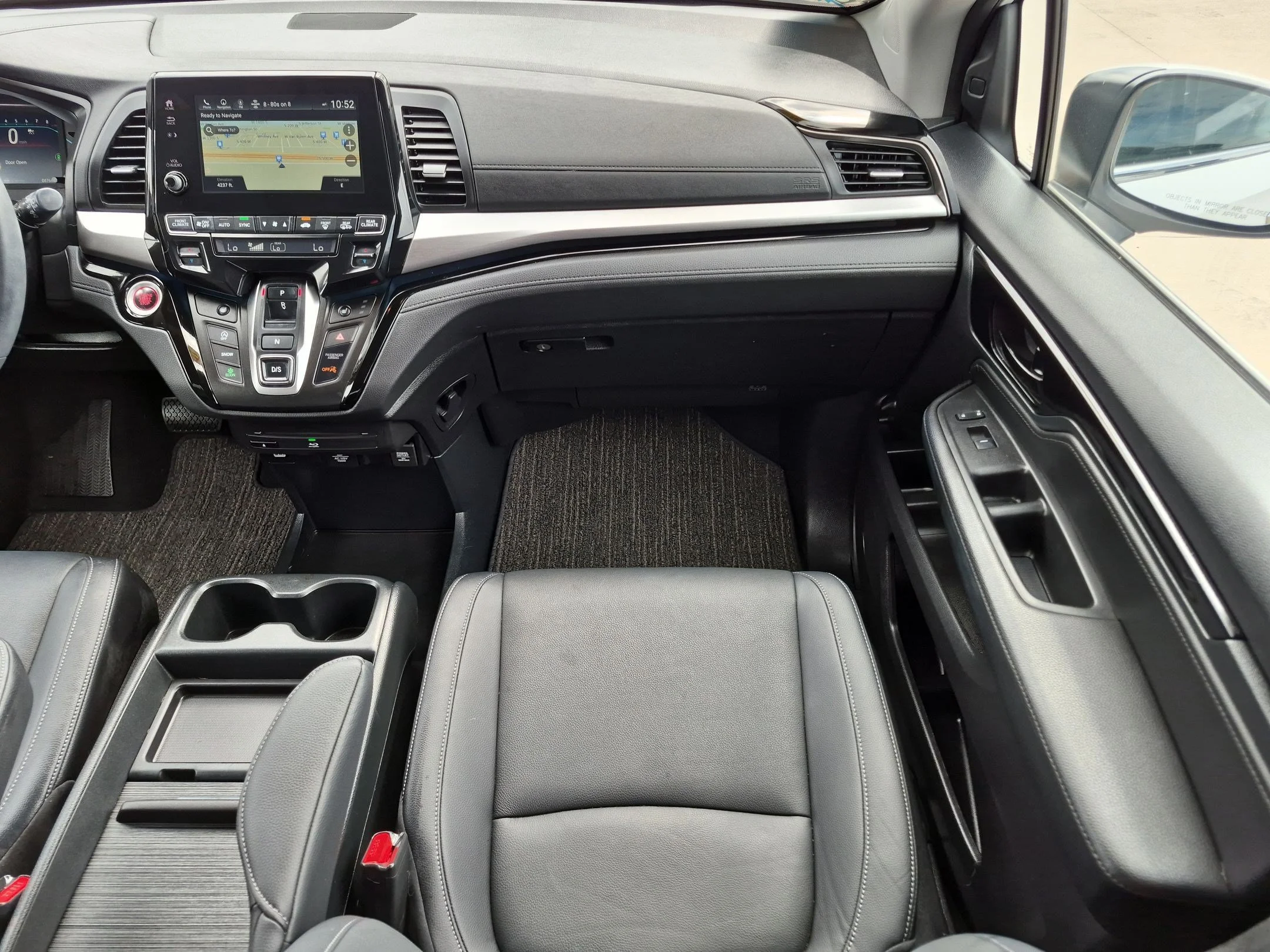Used 2023 Platinum White Pearl Honda Touring image 32
