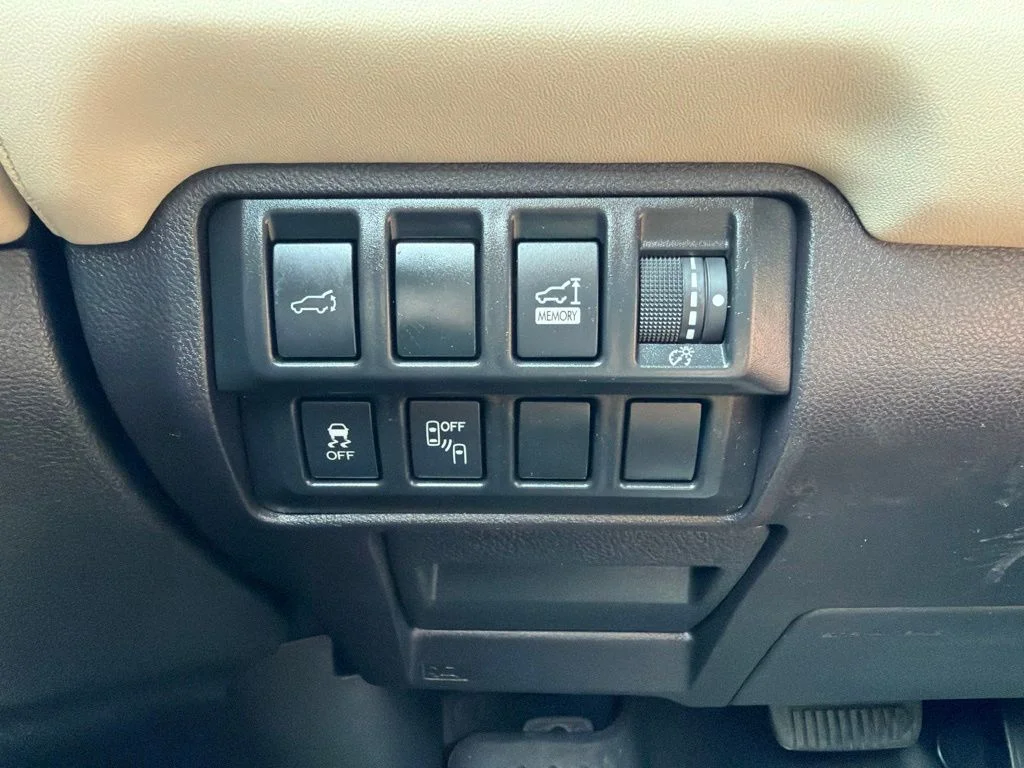 Used 2019 Gray Subaru Limited image 49