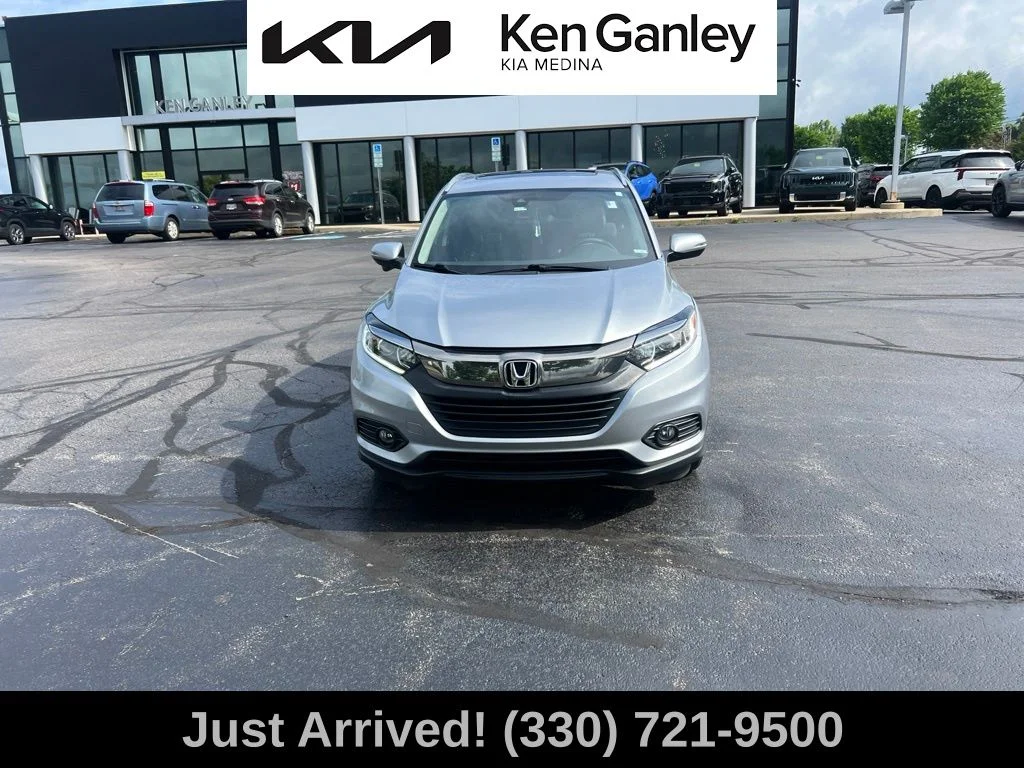 Used 2019 Silver Honda EX image 2