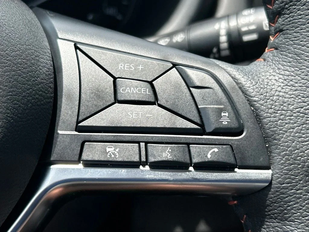 Used 2024 Boulder Gray Metallic Nissan SR image 27