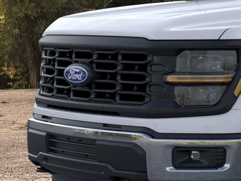 Used 2026 Oxford White Ford XL image 17